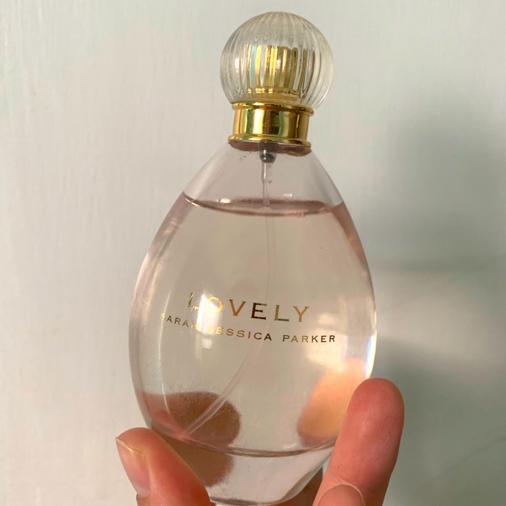 3.4 oz Lovely by Sarah Jessica Parker